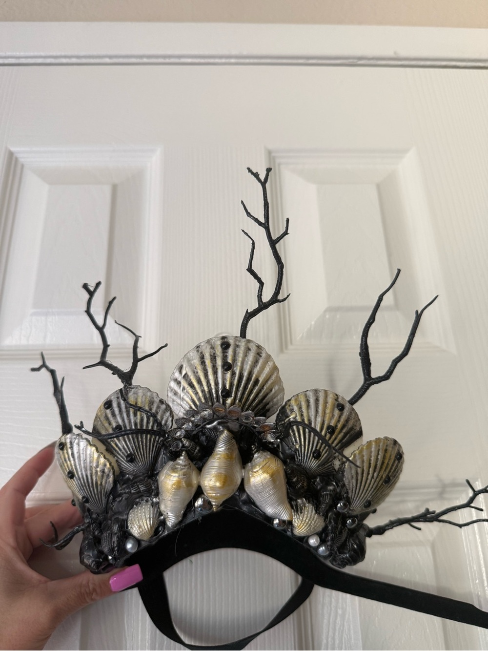 Dark Mermaid or Sea Witch, Black and Gold Seashell Headband